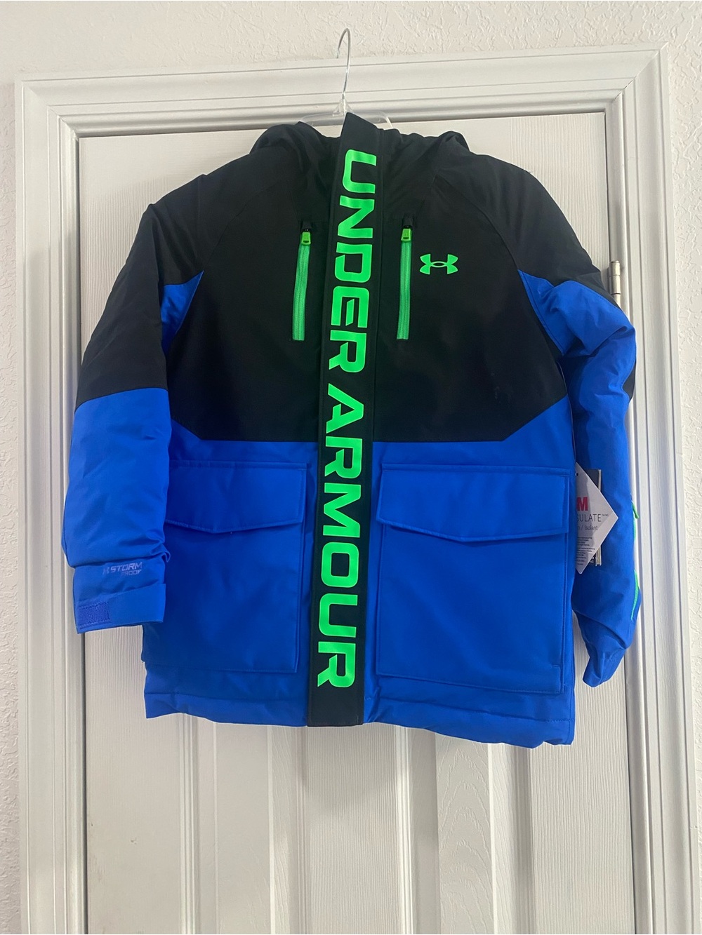 Under Armour Boys' Blue & Black Insulated Jacket with Neon Green Accents size sm